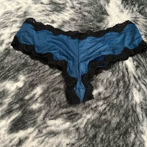 Panty VS size medium